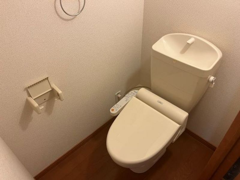 レオパレスＢＯＳＨＵＫＥ水笠 トイレ