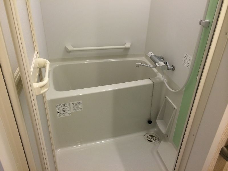 LEONEXT Riviera Phòng tắm