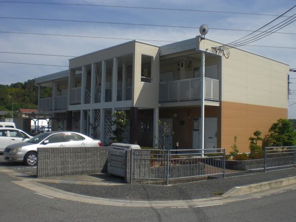 leopalace Bessho exterior