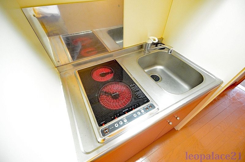 レオパレス光南 キッチン