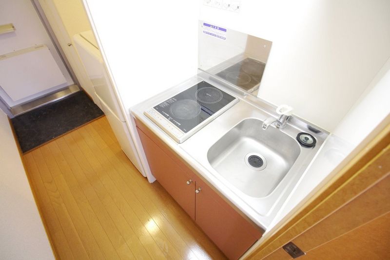 レオパレスポラリス キッチン