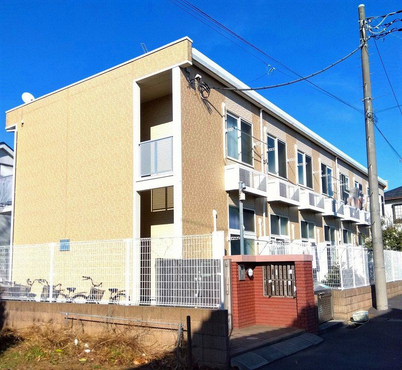 レオパレス山茂 外観