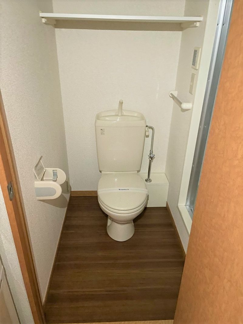 レオパレス道 トイレ