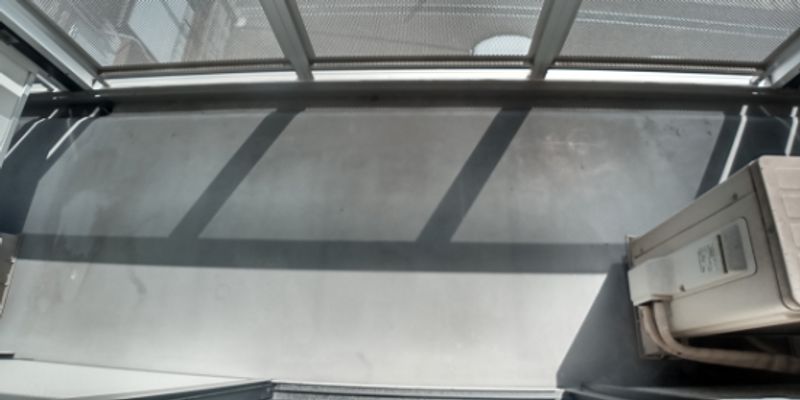 レオパレススカイトレイン バルコニー