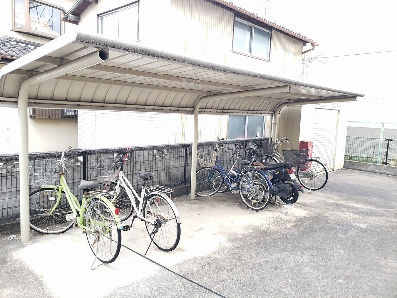 レオパレスＢｒｉｇｈｔｏｎ 共用部分