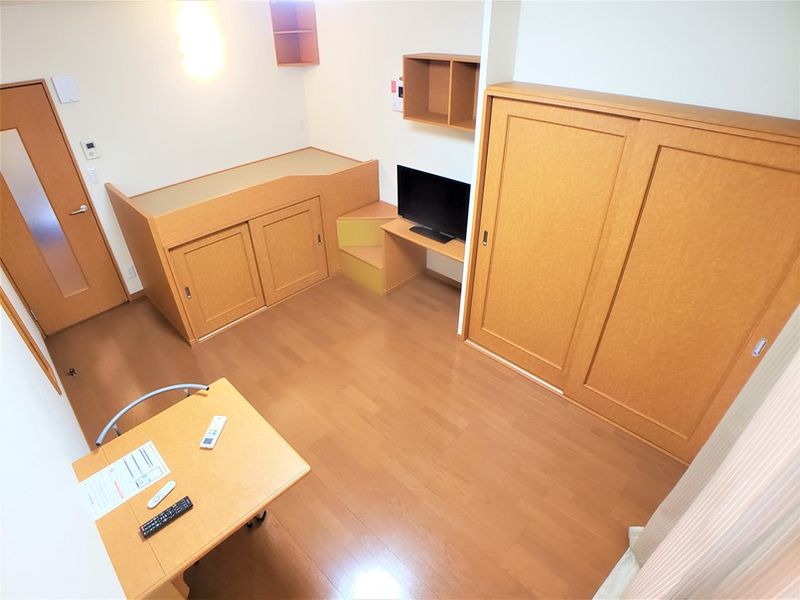 レオパレス中野５１ 寝室