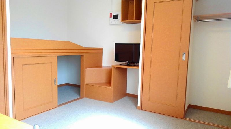 レオパレス優 収納