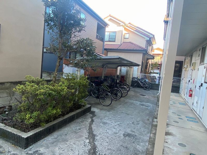 レオパレスみずほサード 共用部分
