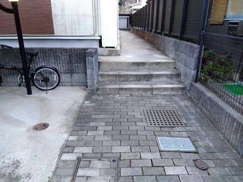 レオネクストリンデンハウス エントランス