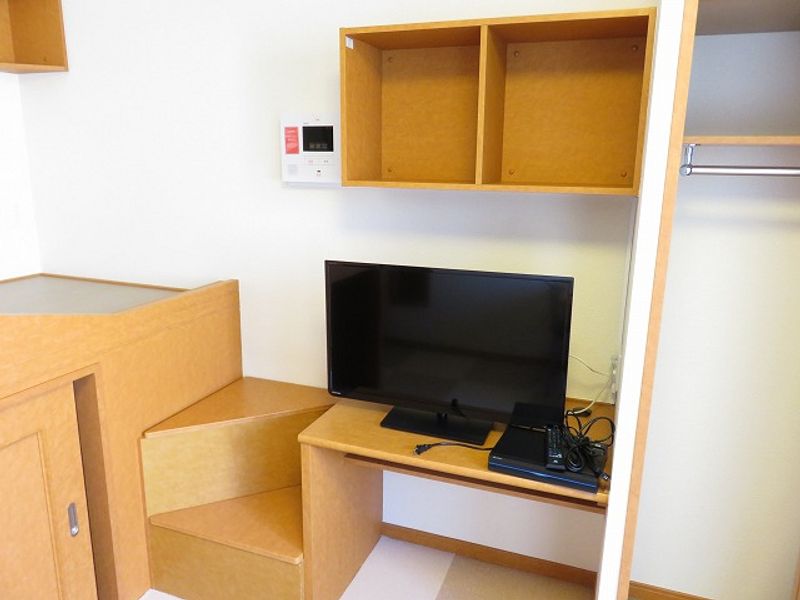 レオパレスタウンコート 玄関