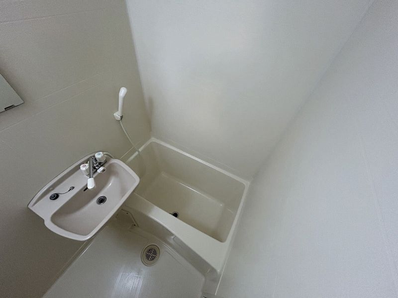 レオパレス嵯峨野 風呂