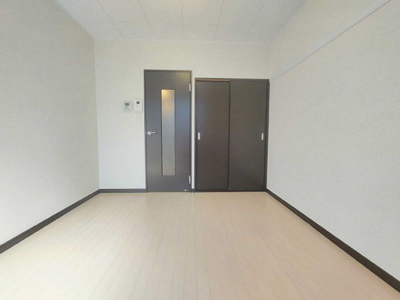 レオネクスト新座ブルー 居間