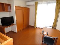 レオパレスエトワール 居間