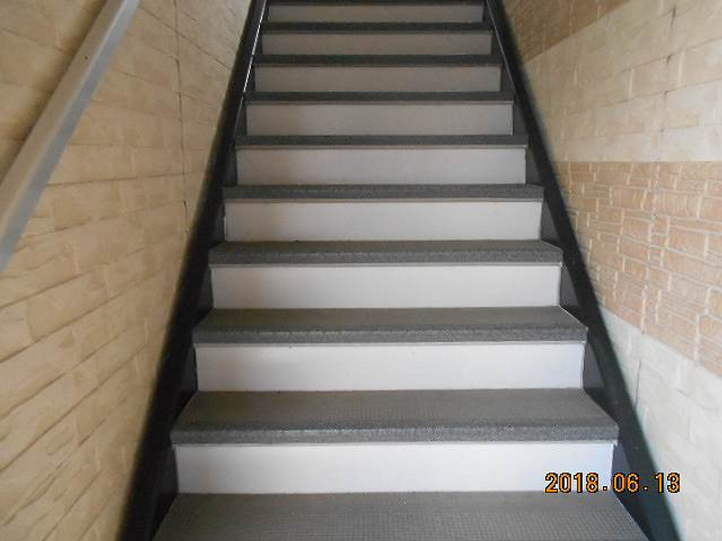 レオパレスアーレ　ハイ　ネセン 共用部分