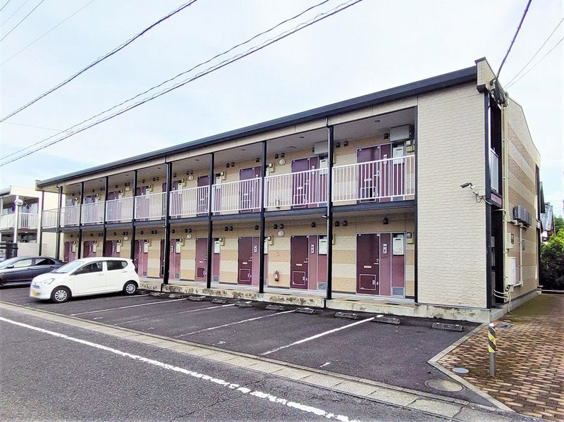 レオパレスパークハイム芝 外観