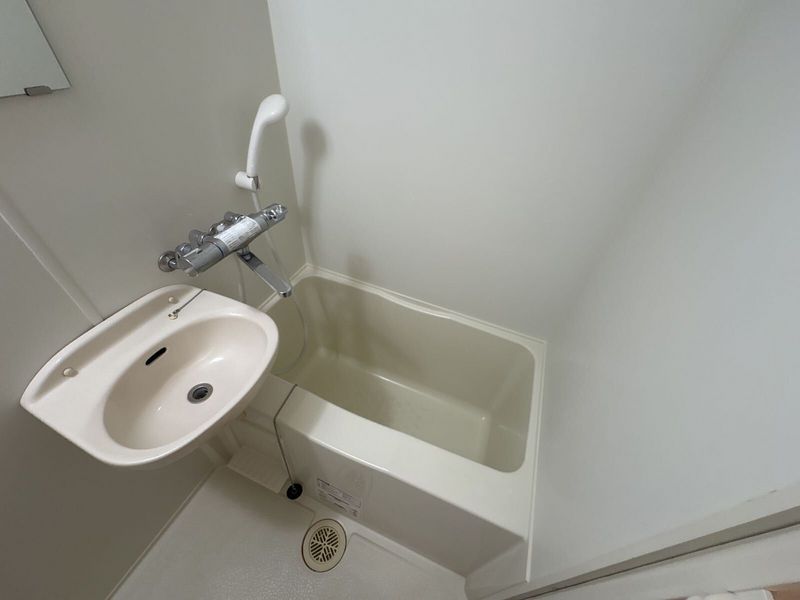 leopalace NIHO Bathroom