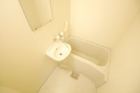 レオパレスコーポハナブサ 風呂