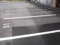 レオパレスＴＡＴＳＵＭＩ 駐車場