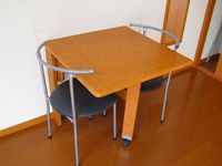 レオパレスエスポワールⅡ 居間