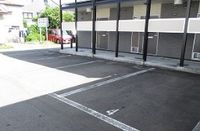 レオパレス山王 駐車場