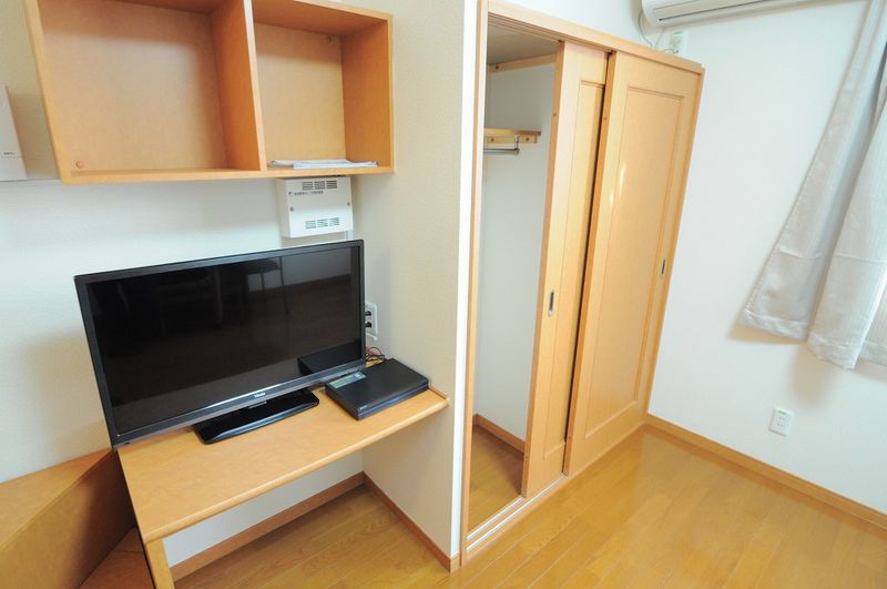レオパレスα 収納