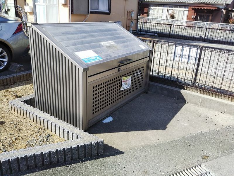 レオパレスミサリーナ 共用部分
