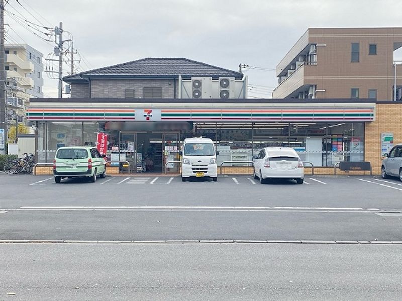 レオパレスロイヤルシティ茜 周辺環境