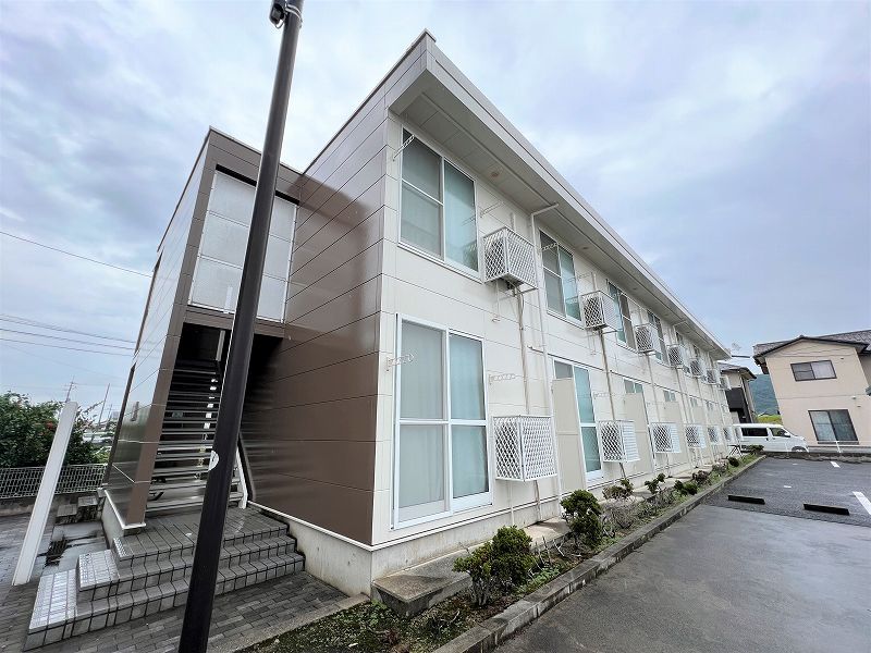 レオパレスヴィラ 外観