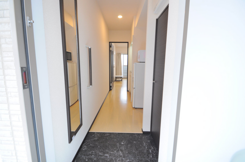 クレイノ蓬莱 玄関