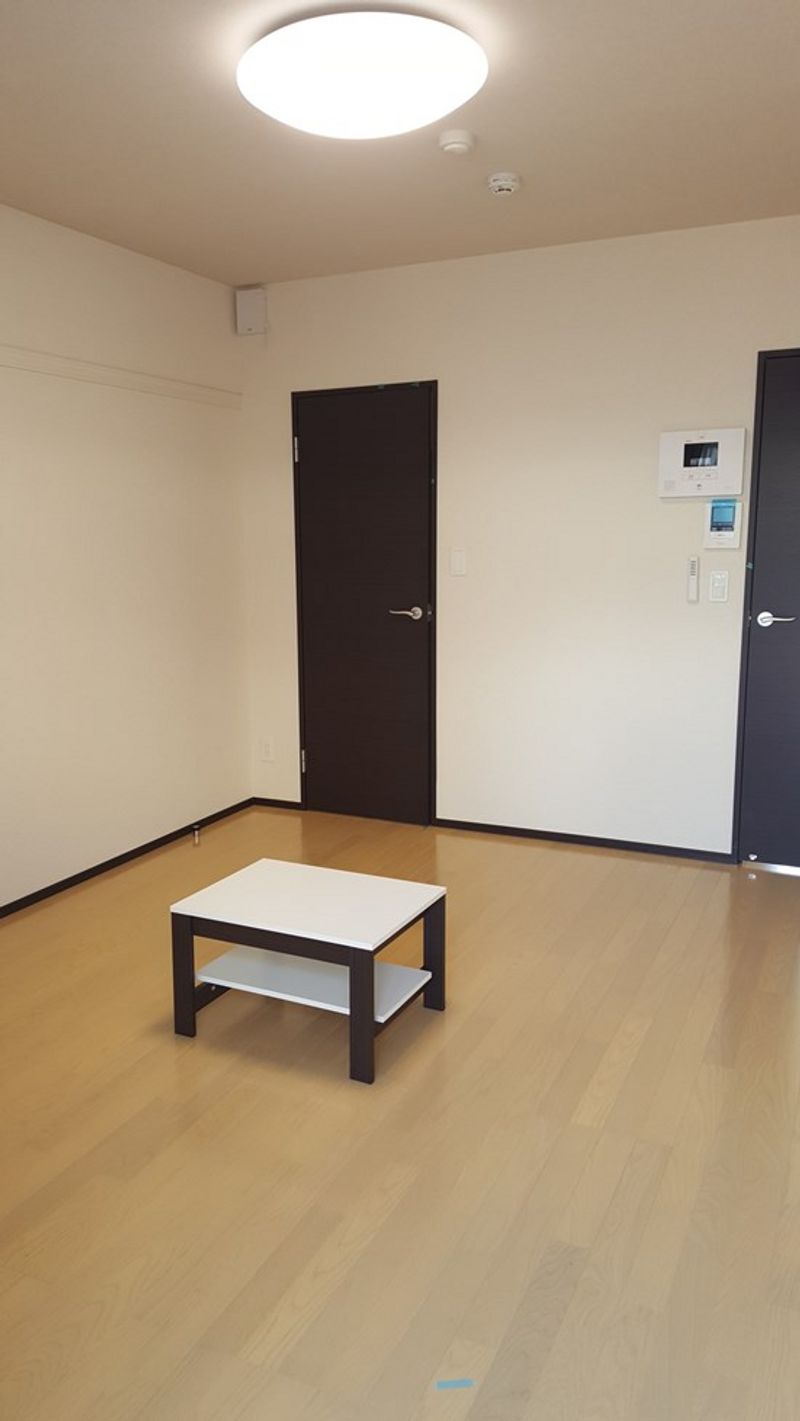 クレイノポモドーロ 居間