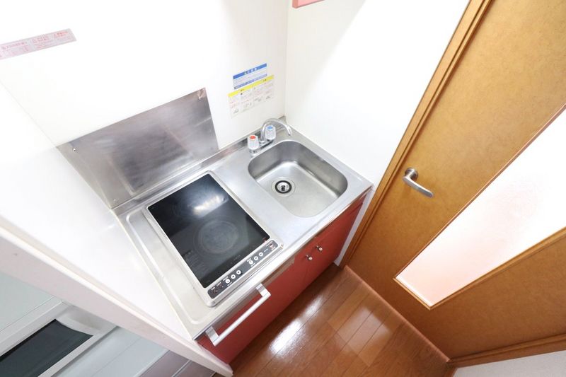 レオパレスフォーティウィンクス キッチン