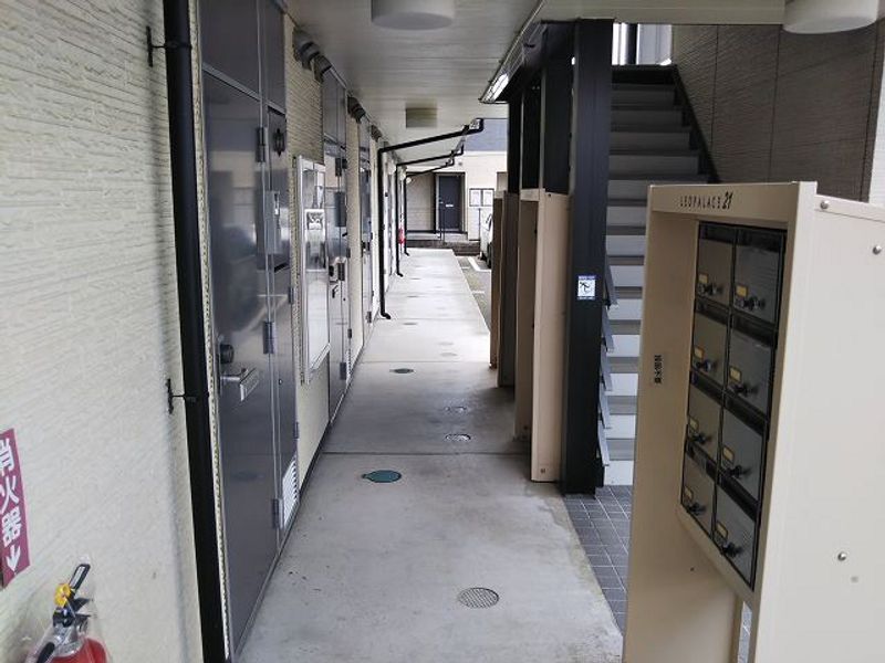 レオパレスオバタ　原町 共用部分