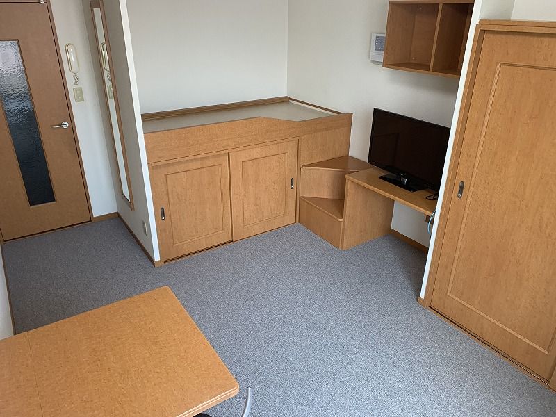 レオパレスル　ボヌール 居間