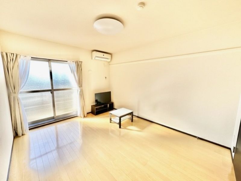 クレイノＩＴＵＫＩ 居間