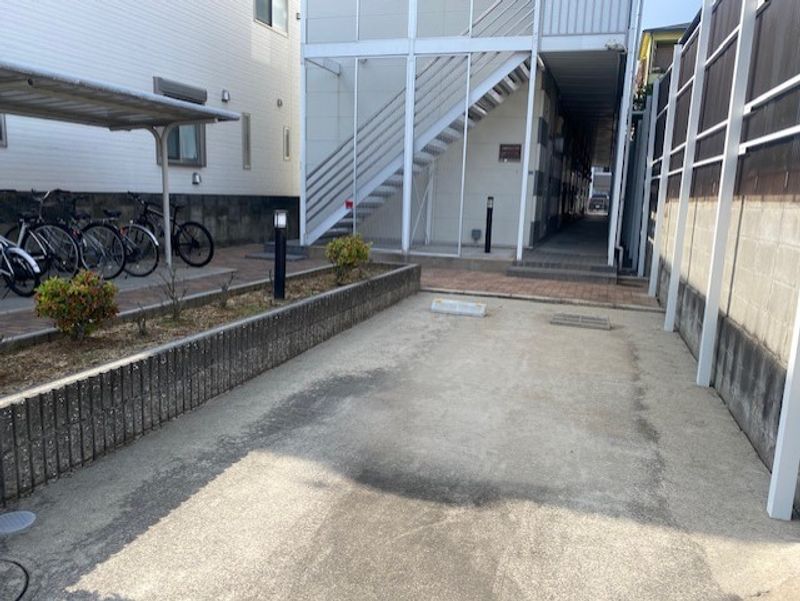 レオパレスＣｏｍｆｏｒｔ　Ｈｏｕｓｅ 駐車場