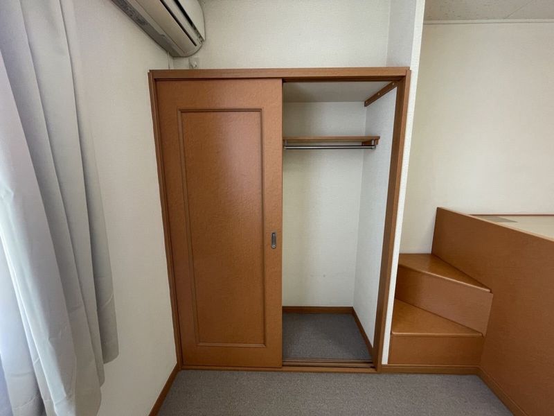 レオパレス幸手南 収納