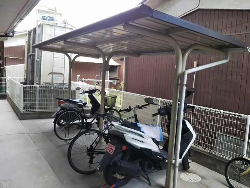 レオパレス雄新ひまわり 共用部分