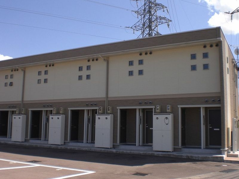 レオネクストＫＵＲＩＣＯ 玄関