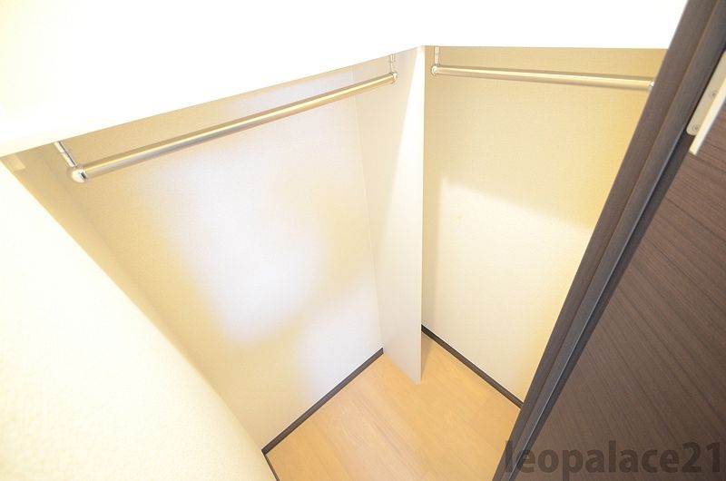 レオネクスト袖広２号棟 収納