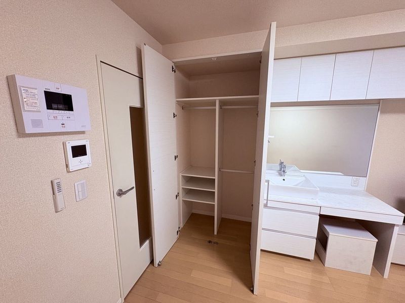 レオネクストアステール 収納