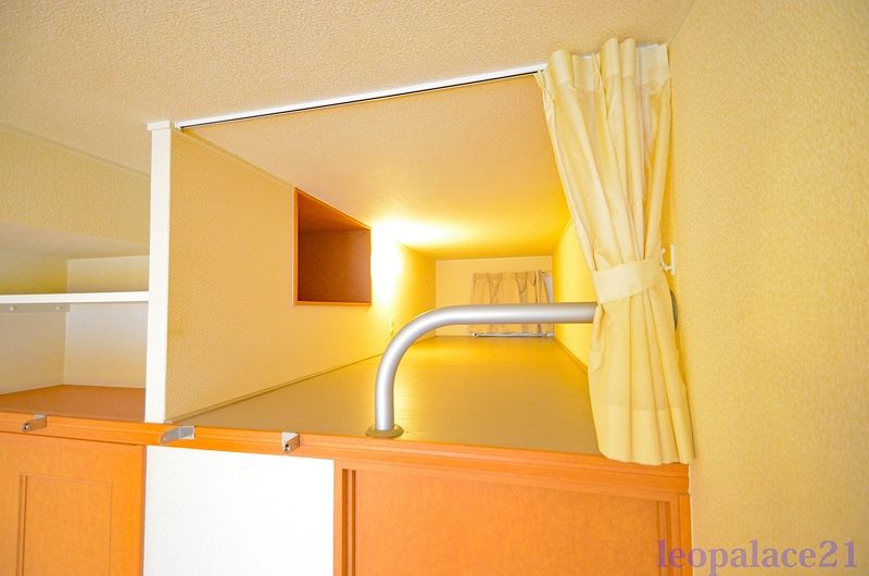 leopalace Pinus Bedroom