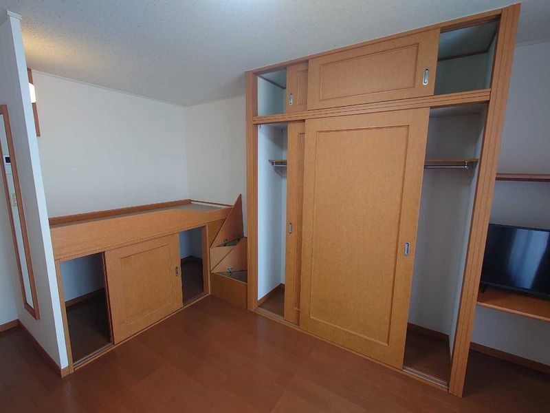 leopalace Blue Wood 수납공간