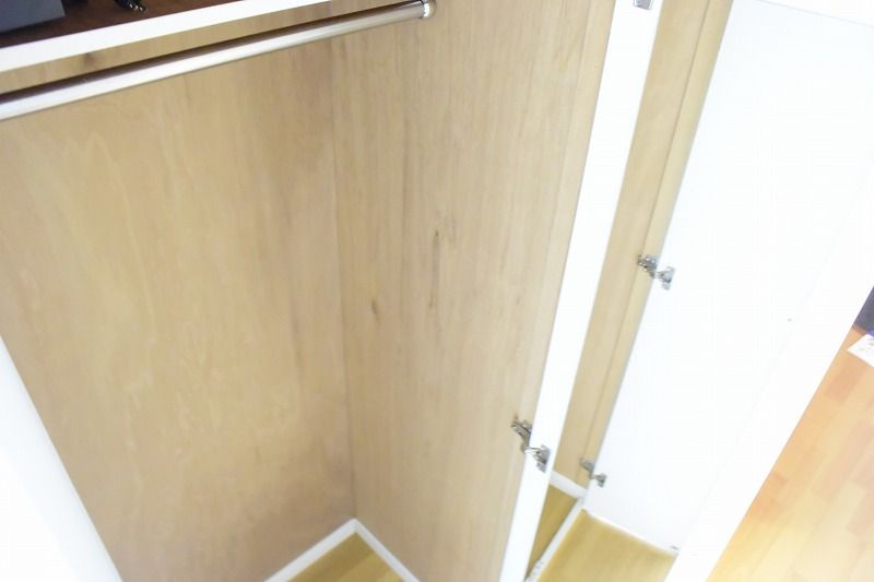 レオパレス１０９’Ｓ 収納