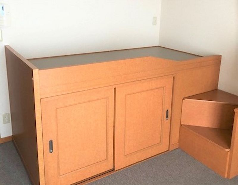 leopalace Hill Stone Bedroom