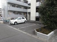 レオパレスサニーハイツ 駐車場