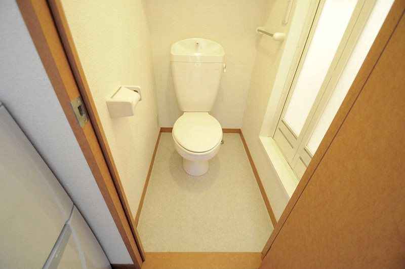 レオパレスエール トイレ