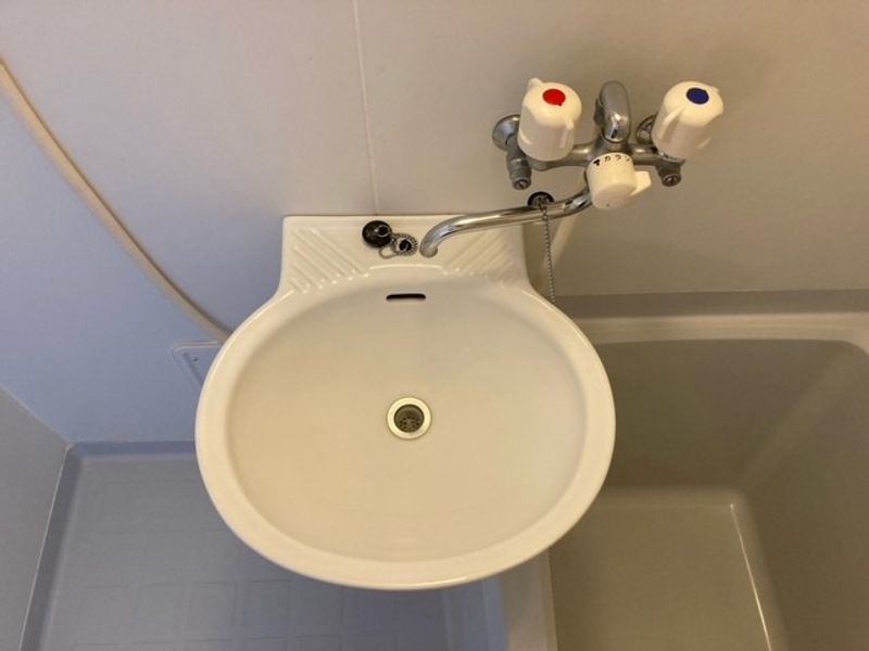 レオパレスシーザースパレス 洗面台