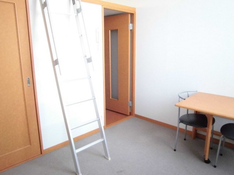 レオパレス君といつまでも 居間