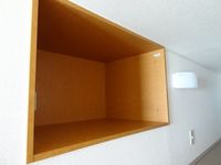 レオパレスフクオカ 収納
