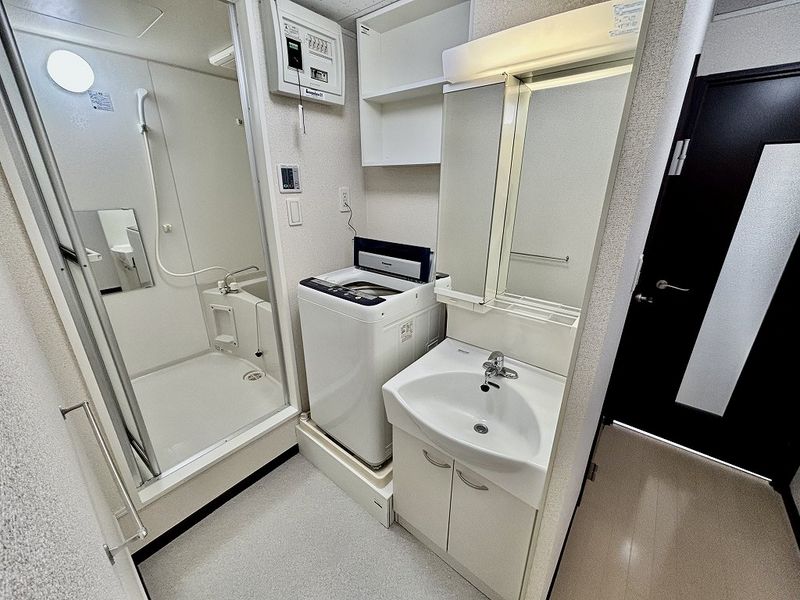 レオネクストＣｒｉｂ銀座 洗面所